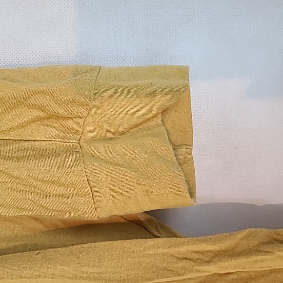 Mustard Yellow Roughed Blouse Sz M ¾ sleeves - Picture 7 of 7